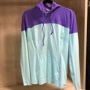 Lululemon lightweight long sleeves top 10